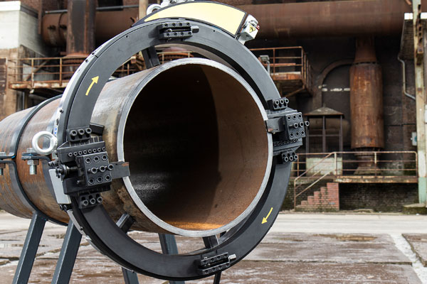 Clamshell Pipe Cutting