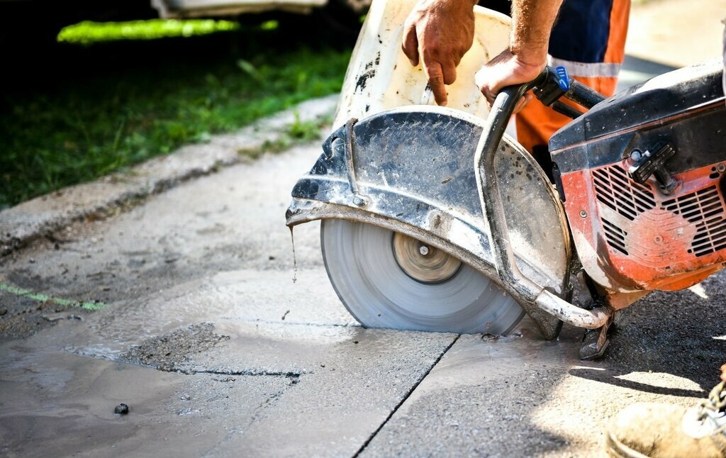 concrete cutting dubai